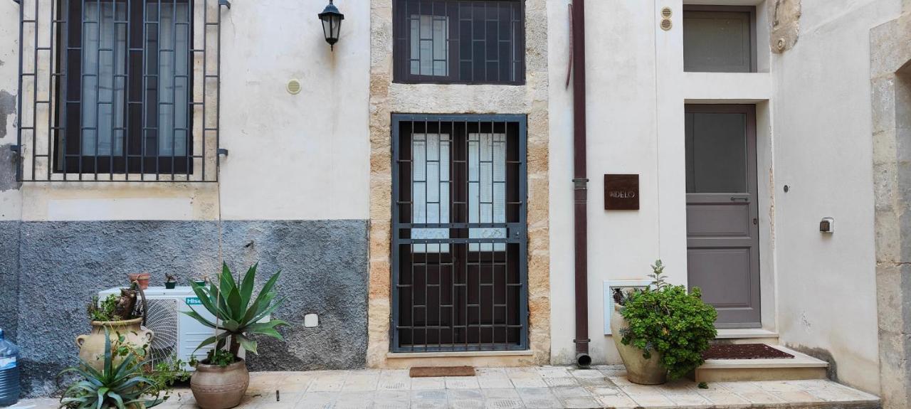 Maniace 57, Ortigia Historic Center, 200 Mt From The Beach Syracuse Exterior photo